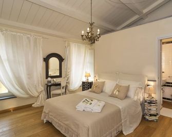 B&B Di Camilla - Pisa - Schlafzimmer