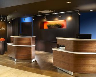 Courtyard by Marriott Atlanta Alpharetta - Alpharetta - Rezeption
