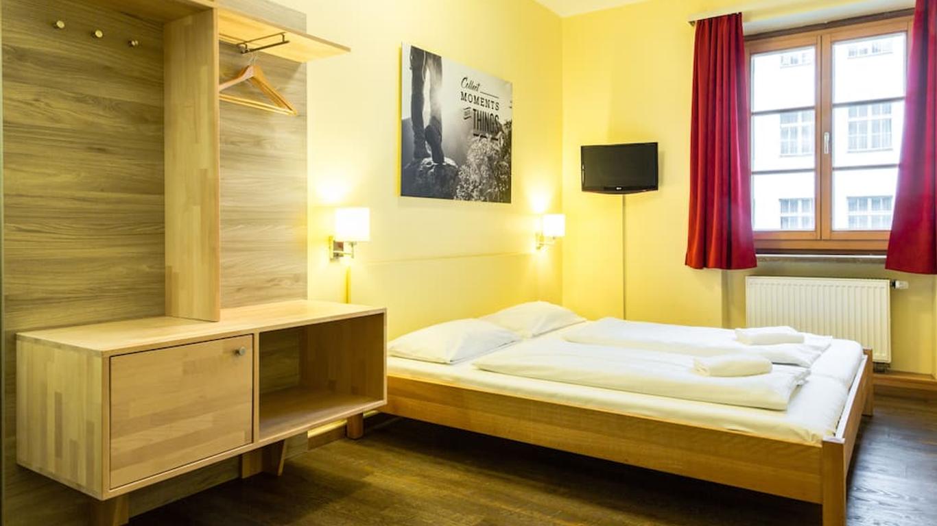 Euro Youth Hotel Munich