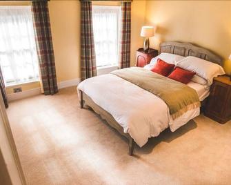 The Black Swan - Devizes - Bedroom