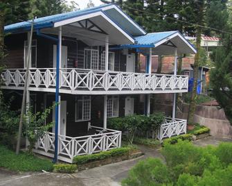 Kinabalu Pine Resorts - Ranau - Gebäude