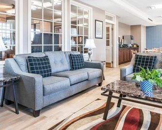 Quality Inn Findlay - Findlay - Wohnzimmer
