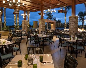 Marbrisa Carlsbad Resort - קרלסבאד - מסעדה