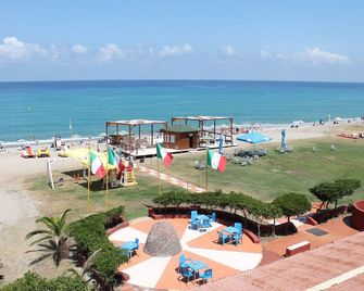 Hotel South Paradise - Gioia Tauro - Playa