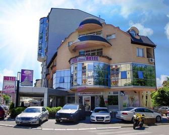 Garni Hotel Lotos - Niš - Edificio