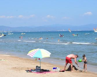 Camping La Bergerie Plage - Hyères