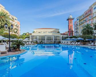 Apto em Resort de luxo próximo ao mar ILC - Florianópolis - Pool