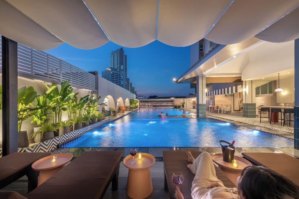 بوري سريفو هوتل - هات ياي - حوض السباحة