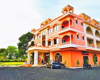 Aceotel Resorts Sanwariya Grand's - Rājgarh - Edificio