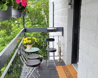 Vibrant apartment in the heart of the town - Edmundston