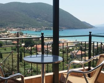 Katerina Lefkada - Vasiliki - Balcony