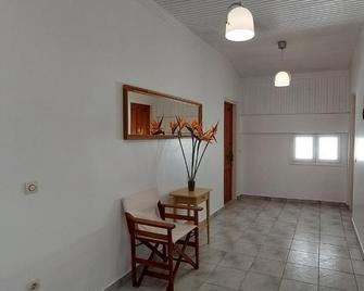 Ionion Apartments - Skala - Flur