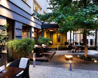 Hotel Prokop Square - פראג - פטיו
