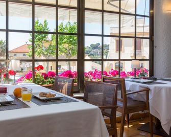 Hostal de la Plaça - Cabrils - Restaurant