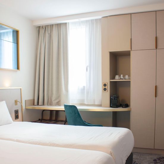 Brit Hotel Bordeaux Aéroport - Le Soretel image 1