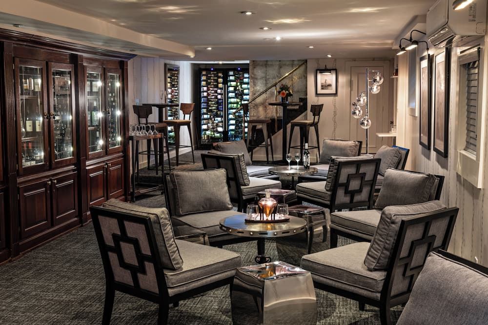 Crowne Pointe Historic Inn Adults Only - פרובינסטאון - טרקלין