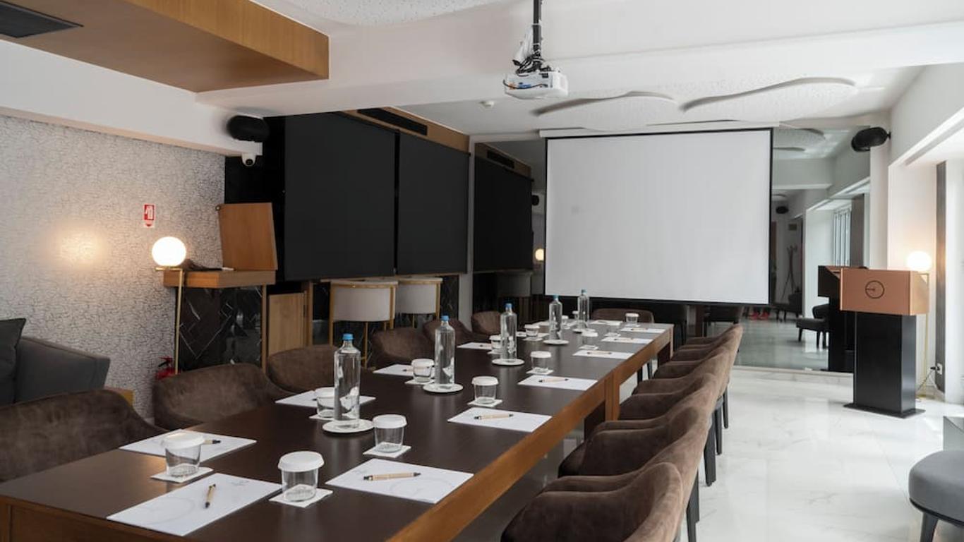 Elia Ermou Athens Hotel