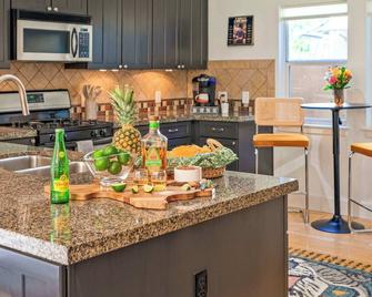 Hacienda Soco - Fire Pit & 3 Min Walk To Soco - Austin - Küche