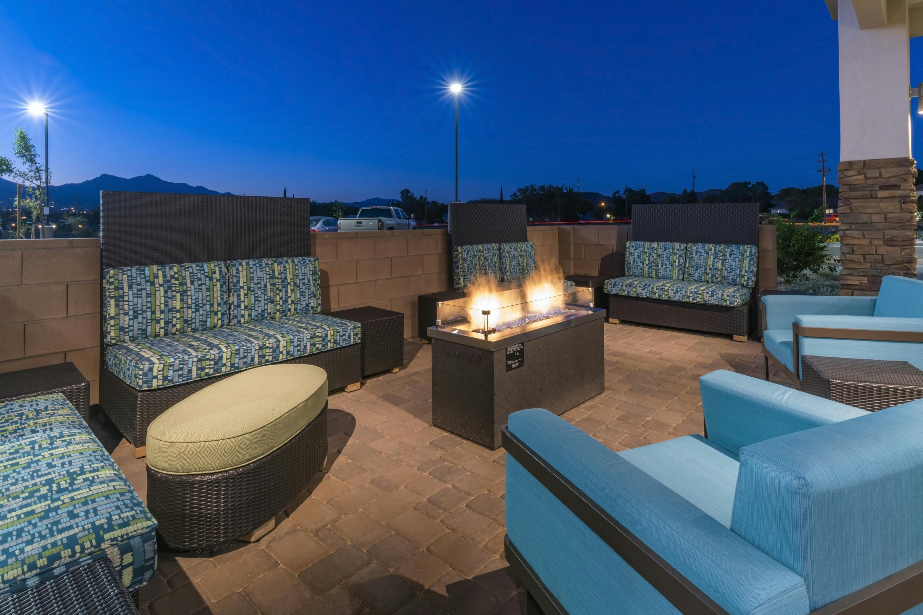 Home 2 Suites by Hilton Kingman - Kingman - Parveke