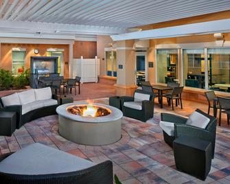 Residence Inn by Marriott Orlando Lake Mary - Lake Mary - Patio