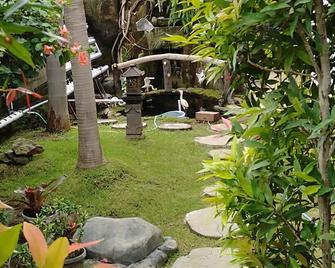 Puri Made 2 Homestay - Banyuwangi - Patio
