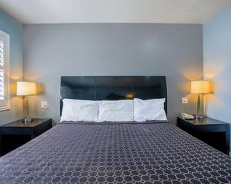 Economy Inn Buttonwillow Bakersfield I-5 - Buttonwillow - Bedroom