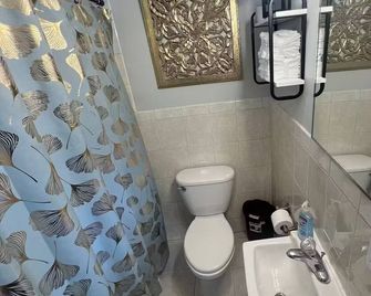 Cute and Cozy 1bd Condo Apartment townhouse - Zion