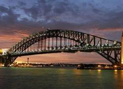 bondi beach break studio 8 balcony and rooftop pool - Bondi - Edificio