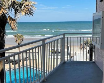 Flamingo Inn Beachfront - Daytona Beach - Daytona Beach - Balkon