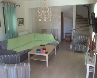 Villa Maria - Toroni - Living room