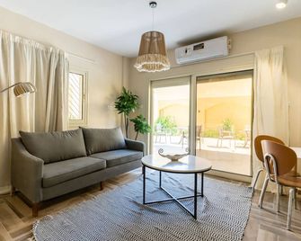 Bird Nest Near Arkan Plaza - Le Caire - Salon