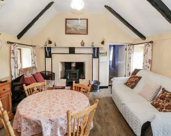 The Thatched Cottage, Pet Friendly In Drummin, County Mayo - Murrisk