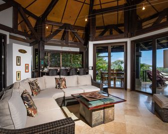 Tulemar Resort - מנואל אנטוניו - לובי