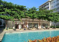 Nadine's Little Sanctuary - Quezon City - Pool