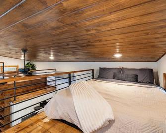 Charming Tiny Home Cottage - East Side! - Ώστιν - Κρεβατοκάμαρα