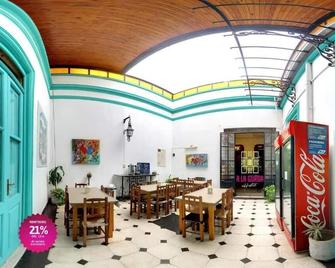 A la Gurda Hostel - San Miguel de Tucumán - Restaurante