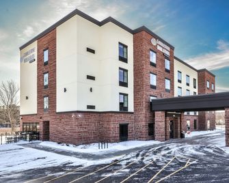 Cobblestone Hotel & Suites - Bay Minette - Bay Minette - Edificio