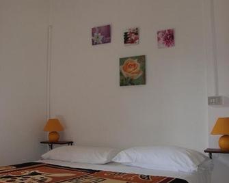Al Casolare - Tuoro sul trasimeno - Slaapkamer