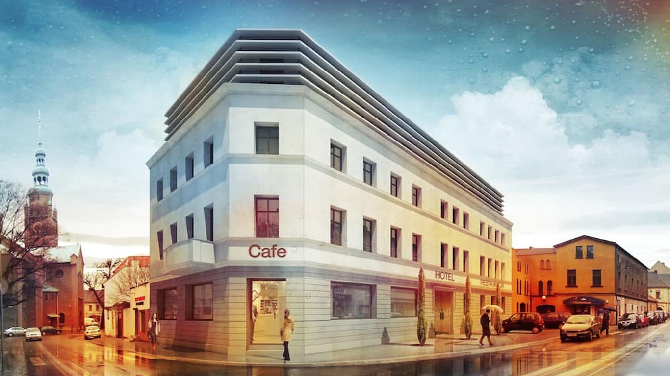 Hotel Opera