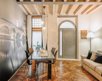 Dimora Scaligera Luxury Apartment - Verona - Dining room