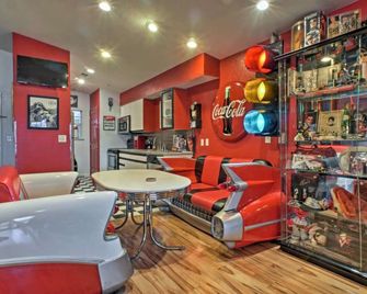 King Condo at Holiday Hills - Branson - Lounge