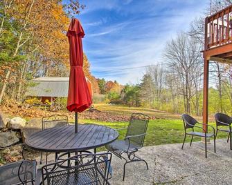 Westbrook Studio with Grill 8 Mi to Old Port! - Westbrook - Patio