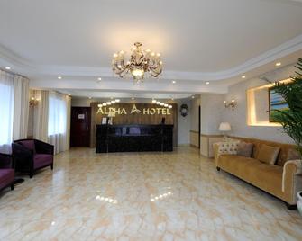 Alpha Hotel Mongolia - Ulán Bator - Recepción