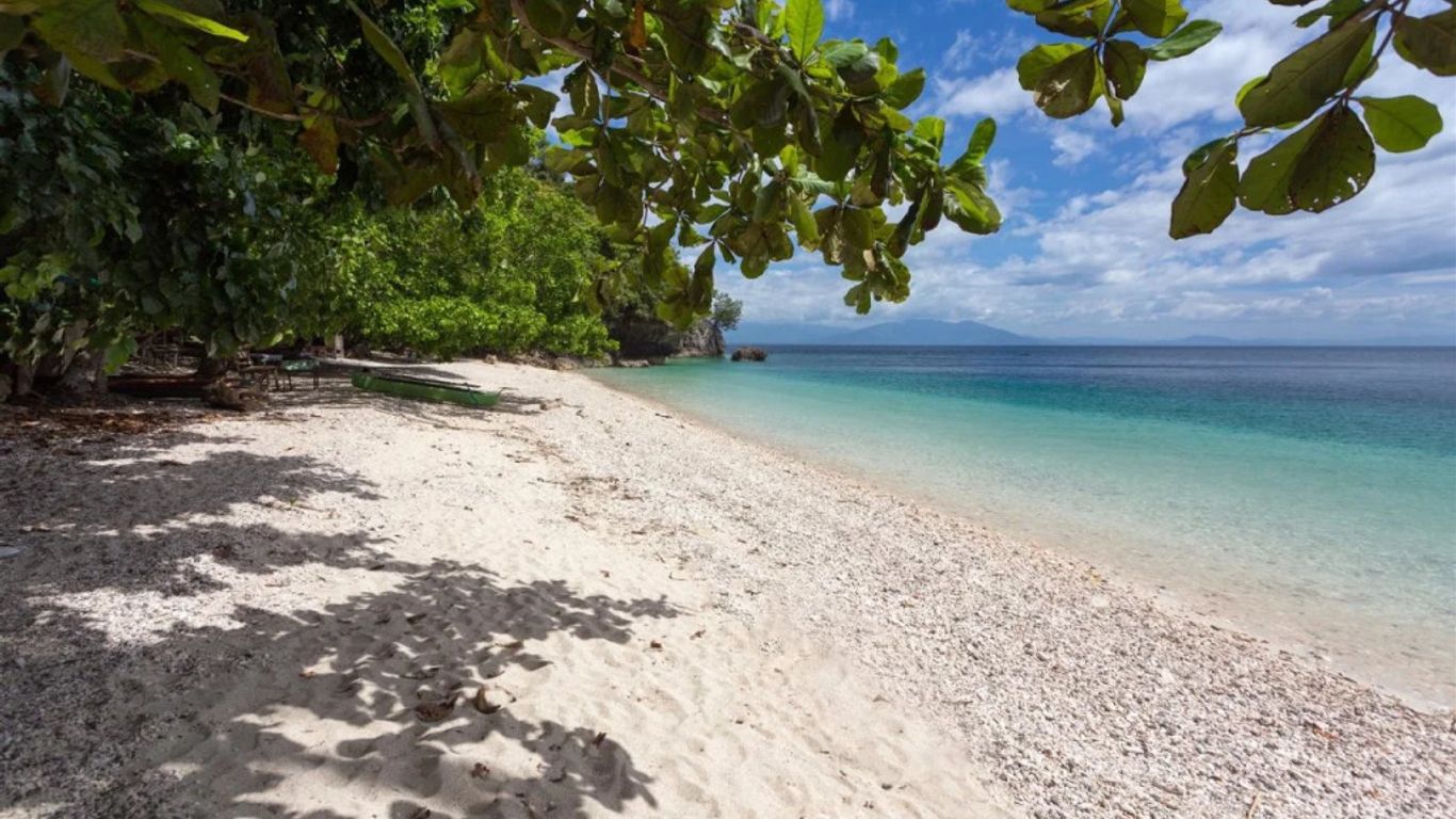 Paradise Island Park & Beach Resort