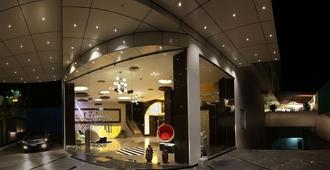 The Orbis - A Boutique Hotel - Coimbatore - Lobby