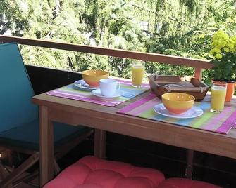 2-room-holiday-apartment: modern, light-flooded, quiet, near mountains & lakes - Schwangau - Balcony