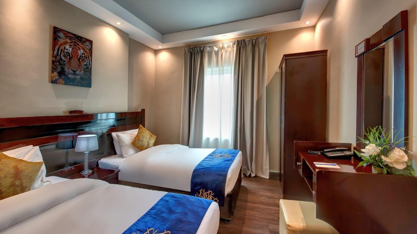 Al Bustan Tower Hotel Suites