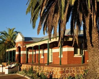 Nelsons of Bridgetown - Bridgetown - Gebouw