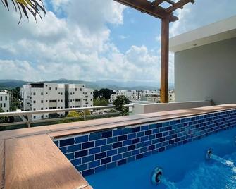 Residencial Doña Lidia penthouse - Santiago de los Caballeros - Piscina
