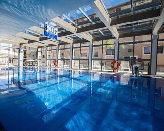 Ramon Suites By Smart Hotels - Mitzpe Ramon - Zwembad